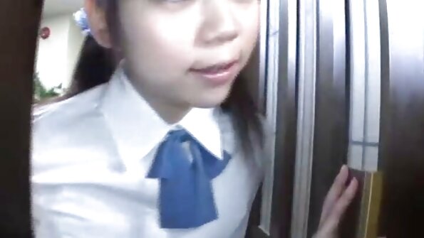 Liv Wild duva ukočeno i udara u POV