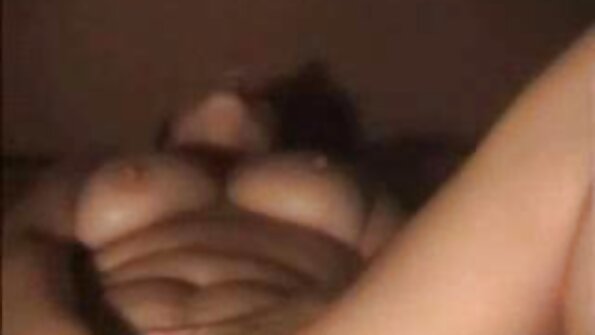 Amber zabavlja svog dečka