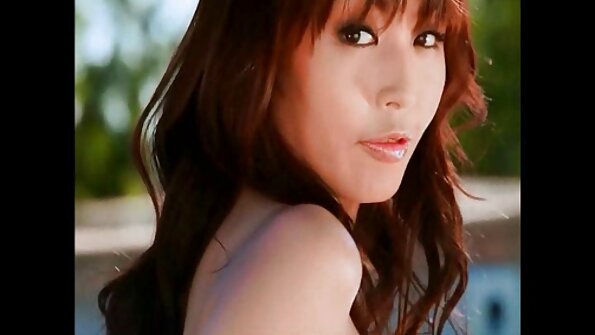 Ashli ​​Orion usta izbola crni šlong