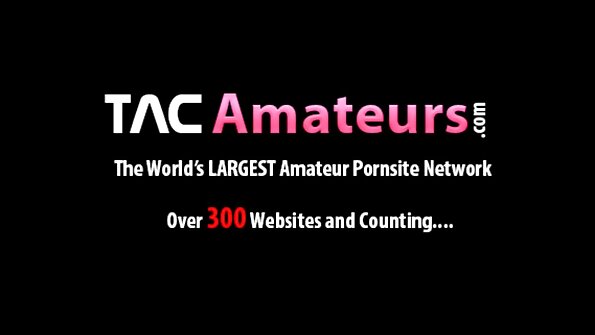 Kristy May i Lilian Stone se ližu i jebaju sa dildom na strap-on