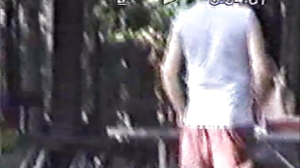 Bogata beba pojebala dečka svoje najbolje drugarice