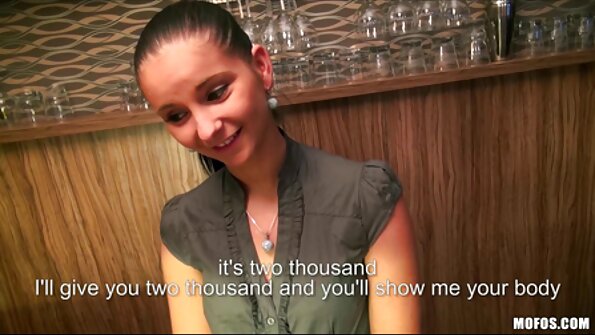 Steamy Threesome sa Siri i Daynom