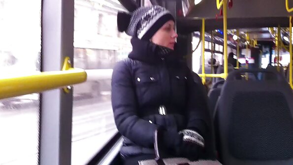 Crvenokosa kurva Madi Collins jebe se u POV