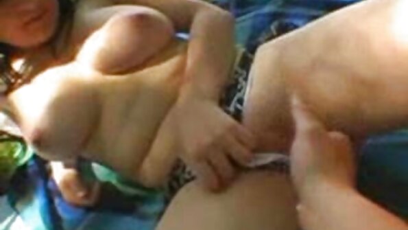 Vruća plesačica jebe svog agenta