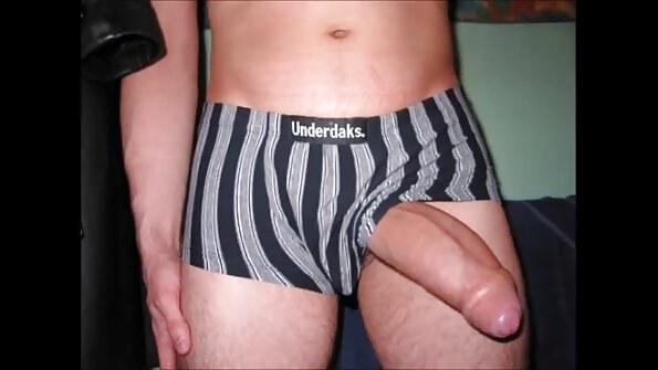 Ruska puma Crystal Rush jebe 2 lijepe mlade bebe u krevetu