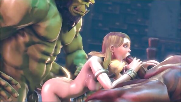 Milf brineta uzima veliki penis u usta