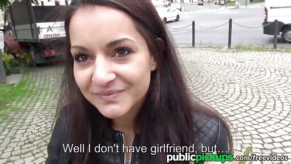 Kurve žude drolje raznesene ljepljivom spermom