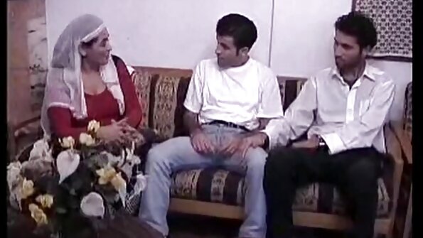 Lily Love voli pomoći